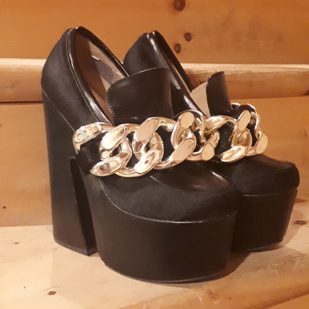 Jeffrey Campbell × Miss Karmaloop platform oxford